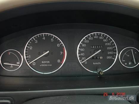 Rover 420 SI  - Så lykkedes det at installere alu-ringe i instrumentbordet... det giver lidt ektra effekt billede 4