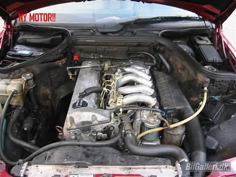 Mercedes Benz 250D - SOLGT billede 8