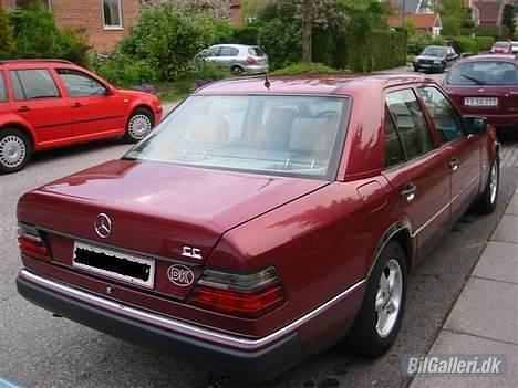 Mercedes Benz 250D - SOLGT billede 12