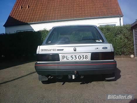 Ford Escort 1988 TIL SALG 7000 billede 6