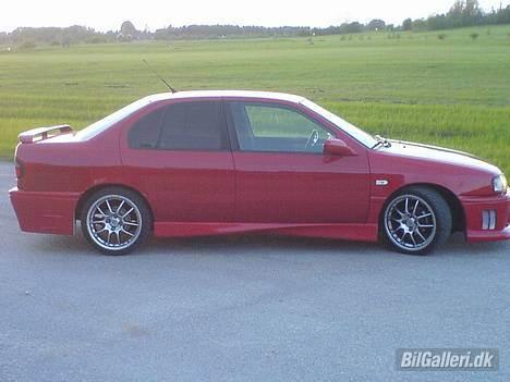 Nissan Primera 1.6 SLX billede 5