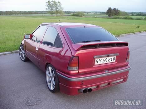 Opel Kadett GSI 2,0 16v SOLGT! billede 5