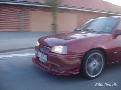 Opel Kadett GSI 2,0 16v SOLGT! billede 11