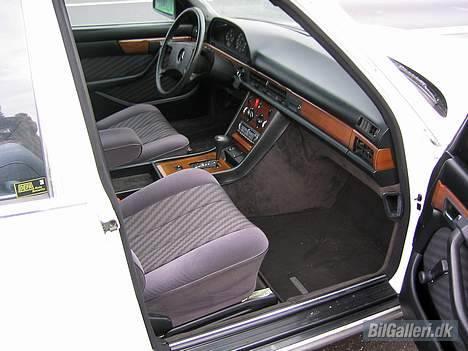 Mercedes Benz 420 SE V8 - W126 *SOLGT* billede 13