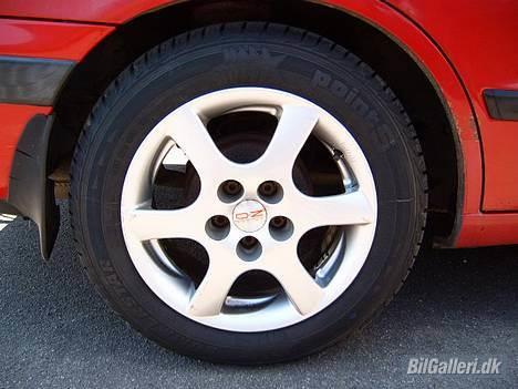 Toyota Carina E  Død - Mine gamle 15" aludrenge billede 2