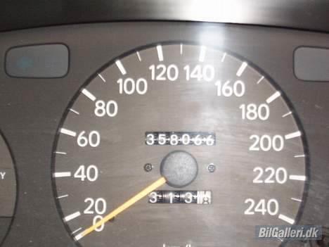 Toyota Carina E  Død - Duracel billede 4