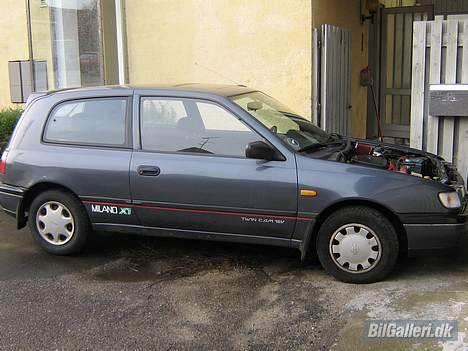 Nissan sunny (SOLGT) billede 4