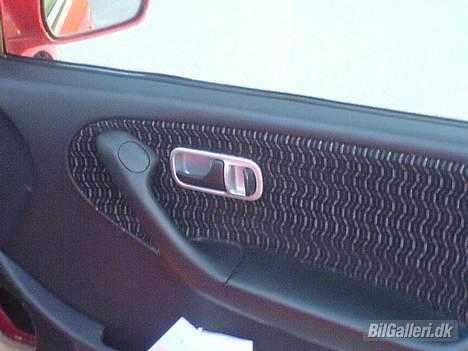 Nissan Primera 1.6 SLX billede 12