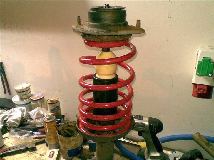 VW scirocco - er i gang med at ranovere en nyre og støre moter fra tyskland billede 20