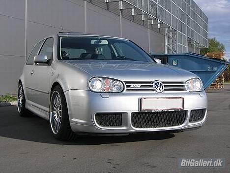 VW R32 V6 4-motion Solgt! - Så er der kommet nye fælge på bilen. D 25.5.06 billede 19