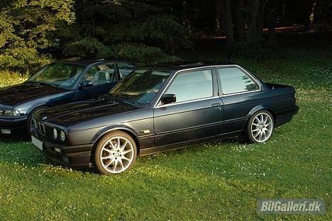 BMW E30 [Solgt] billede 2