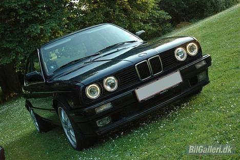 BMW E30 [Solgt] billede 5
