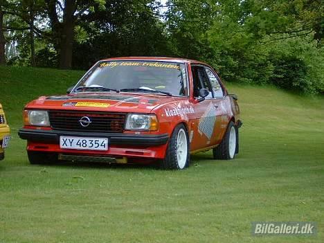 Opel ascona b 2,0 rally billede 1