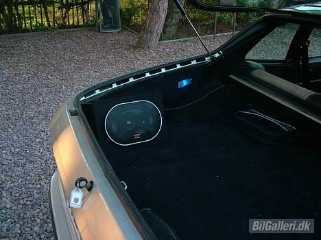 Porsche 924 targa bilen solgt billede 7