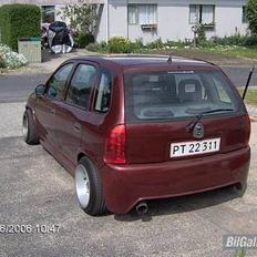 Opel Corsa B - 5dør (DØD)