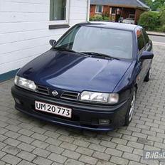 Nissan primera "SOLGT"