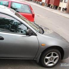 Mazda 323F - SOLGT