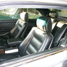 Mercedes Benz W126 - 500 SEC / 560 SEC