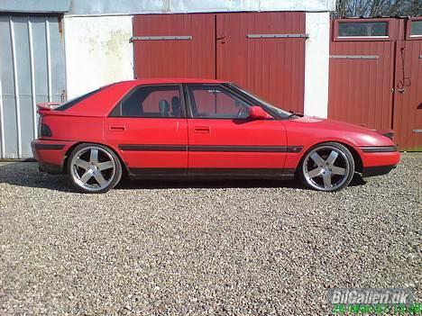 Mazda 323F billede 6