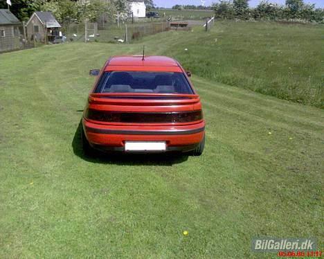 Mazda 323F billede 9