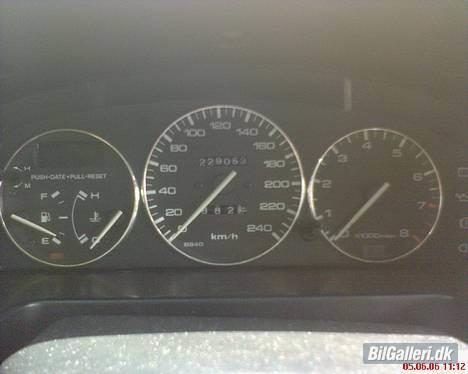 Mazda 323F billede 14