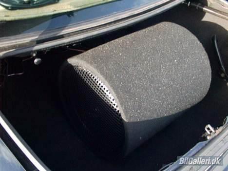 Ford Sierra 2.0 EFi *Solgt* - 15" Bass.. Hva med ja ? :) billede 15