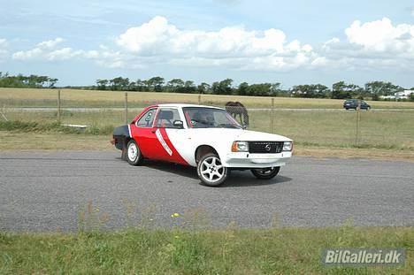 Opel Ascona B - Fuld styreudslag og fuld gas..!!! billede 6