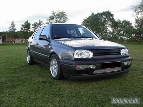 VW vento - den gamle front billede 1