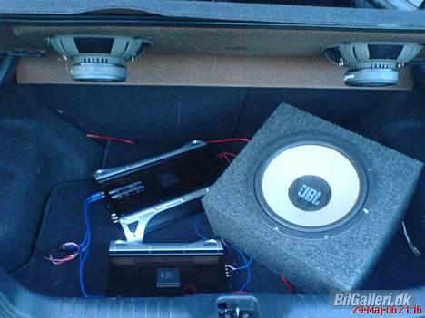 Nissan Almera - Før billed.. Er igang med at lave det. ;D så billeder af det nye kommer senere.. billede 11