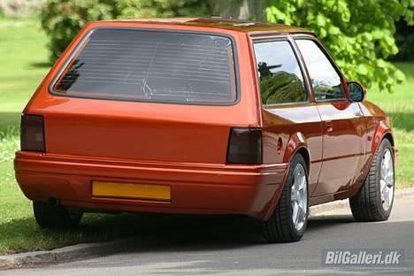 Ford escort van  - man kan lige ane der er en tumbe der har bulet dør og lidt forskærm SURT billede 20