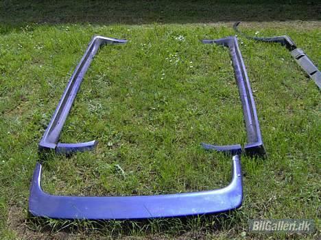 Ford Escort 1988 TIL SALG 7000 - er ikke kommet på endnu venter til jeg har front og bag. billede 8