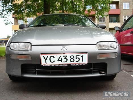 Mazda 323F - SOLGT billede 10