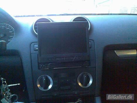 Audi A3 - Skærmen i slukket tilstand billede 9