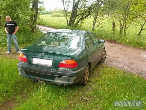 Toyota Avensis 2.0 solgt billede 3