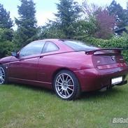 Alfa Romeo GTV