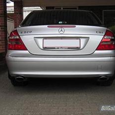 Mercedes Benz cdi 320