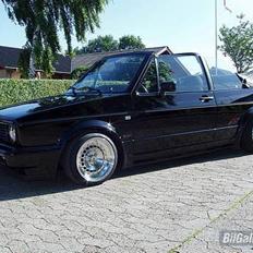VW golf cabriolet 2.0 16v >SOLGT<