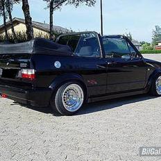 VW golf cabriolet 2.0 16v >SOLGT<