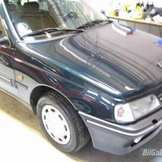 Peugeot 405 SI *SOLGT*