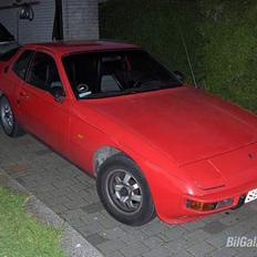 Porsche 924 2,0