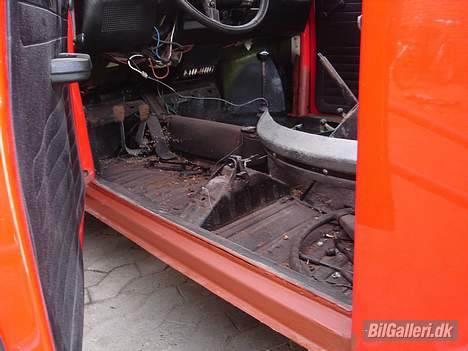 VW bobbel 1303 *SOLGT* - ja så har svejseren været i gang og hold hæft det så godt ud... smiler billede 6