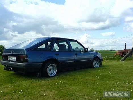 Opel ascona c  (SOLGT) billede 3