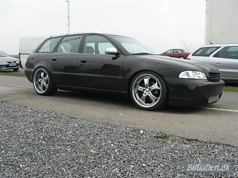 Audi A4 Airrider V1.0 SOLGT!! - de gamle fælge 8.5x19 +10x19 bag i som ik passer mere pga luftundervogn :( billede 14