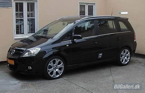 Opel Zafira B 2,0 OPC Turbo (Solgt) billede 1