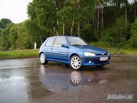 Peugeot 106 GTI billede 4