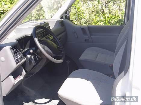 VW Transporter "soldt" - Og lige et af cokpittet billede 4