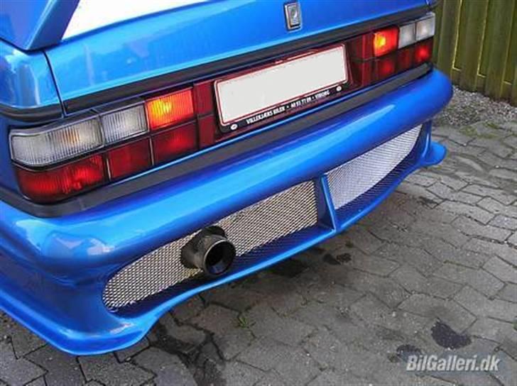 Volvo 240 GLT "SOLGT" - bagkofangeren ikk noget man ser på en hver 240 billede 11