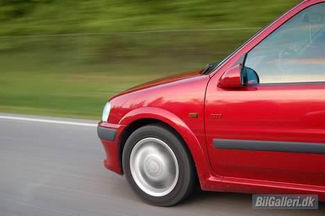 Peugeot 106 GTI billede 10