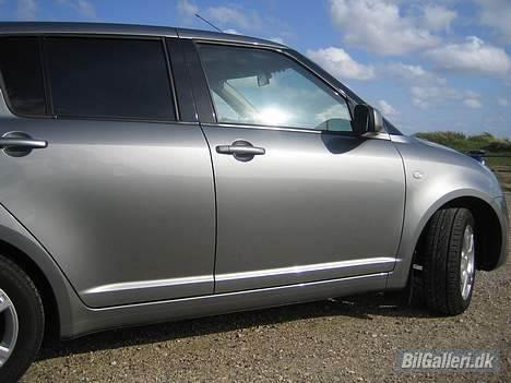 Suzuki swift "solgt" billede 12