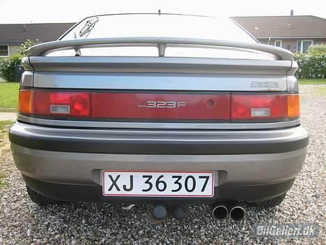 Mazda 323F billede 20